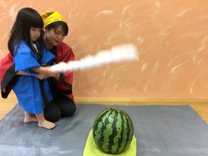 Watermelon piñata_180808_0320