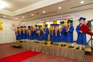 Graduation ceremony_190323_0473