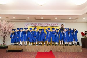 Graduation ceremony_190323_0507